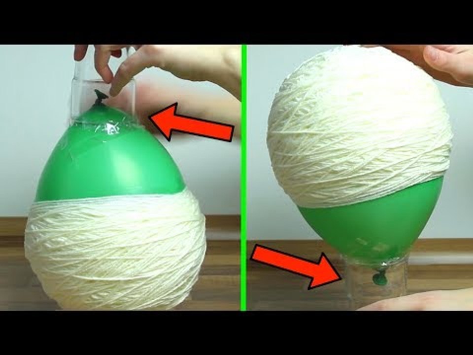 Klebe einen Ballon auf ein Glas. Am nächsten Tag stichst du mit einer Gabel hinein.