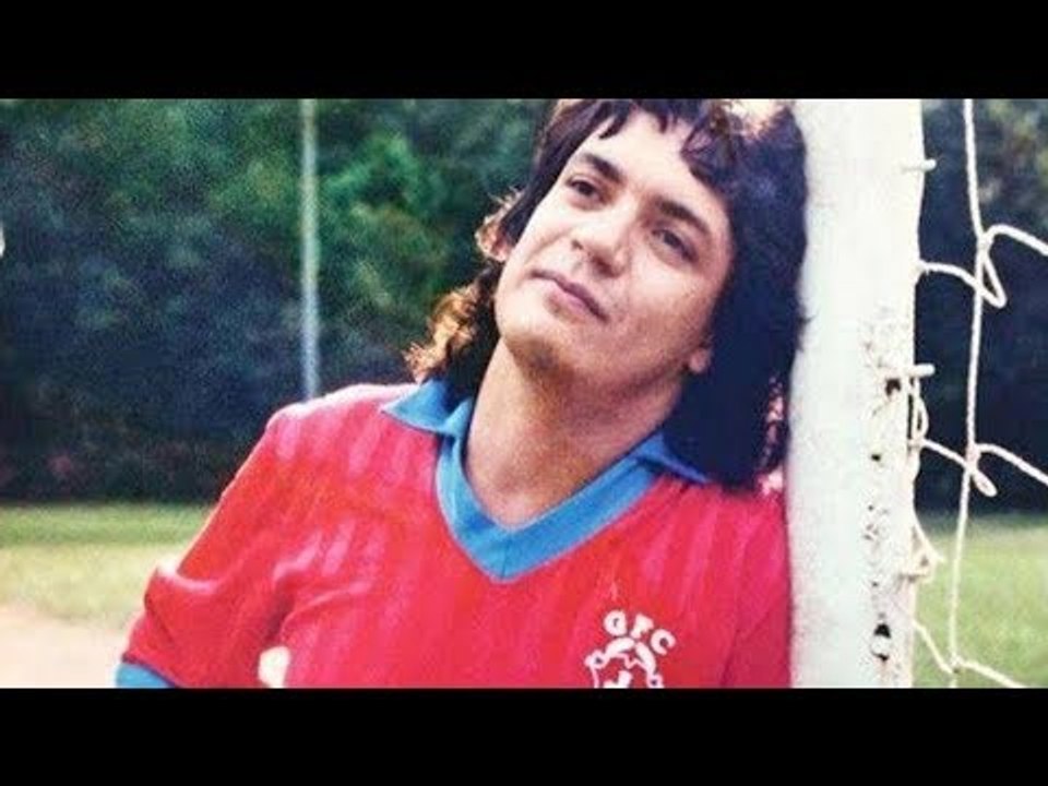 In den 80ern sieht man ihn in Nachtclubs. Jahre später...