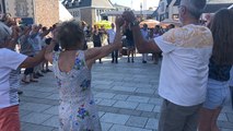 Apprendre les pas des danses bretonnes