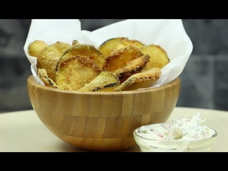 Zucchini Chips: ein Rezept aus dem Backofen - ohne Frittieren und mit Parmesan