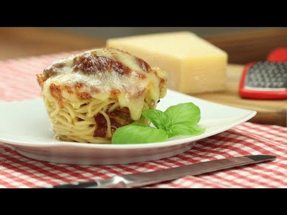 Spaghetti Muffins mit Bolognese geben ein perfektes Pasta Rezept ab.