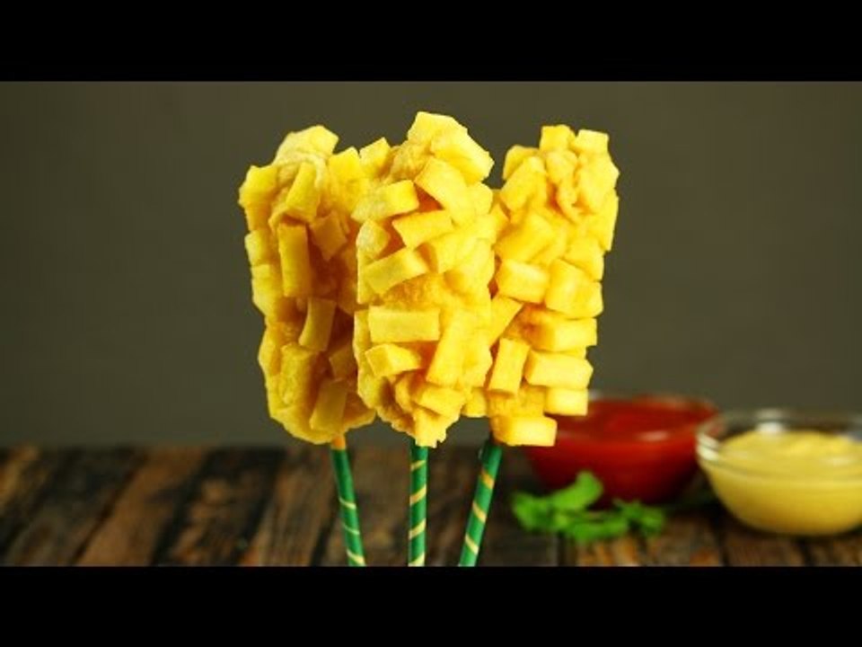 Corn Dogs mit Pommes: In diesem Snack Rezept werden zwei beliebte Fingerfoods genial kombiniert!