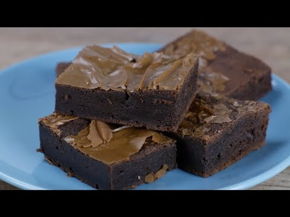 Nutella Brownies aus 3 Zutaten: Ein Kuchen Rezept, wenn es mal schnell gehen muss.