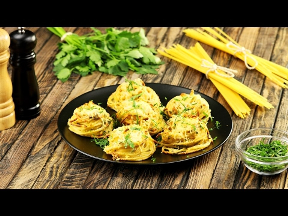 Spaghetti Carbonara Rezept als handliche Küchlein zum mit den Fingern essen
