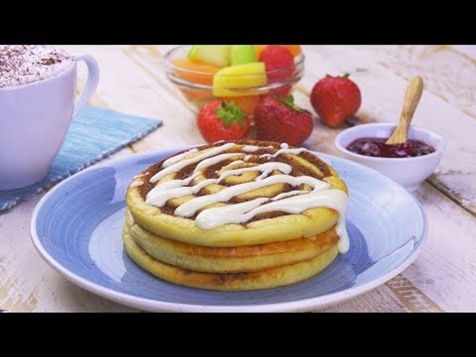 Zimtschnecken-Pfannkuchen mit extra cremiger Glasur sorgen für Wirbel!