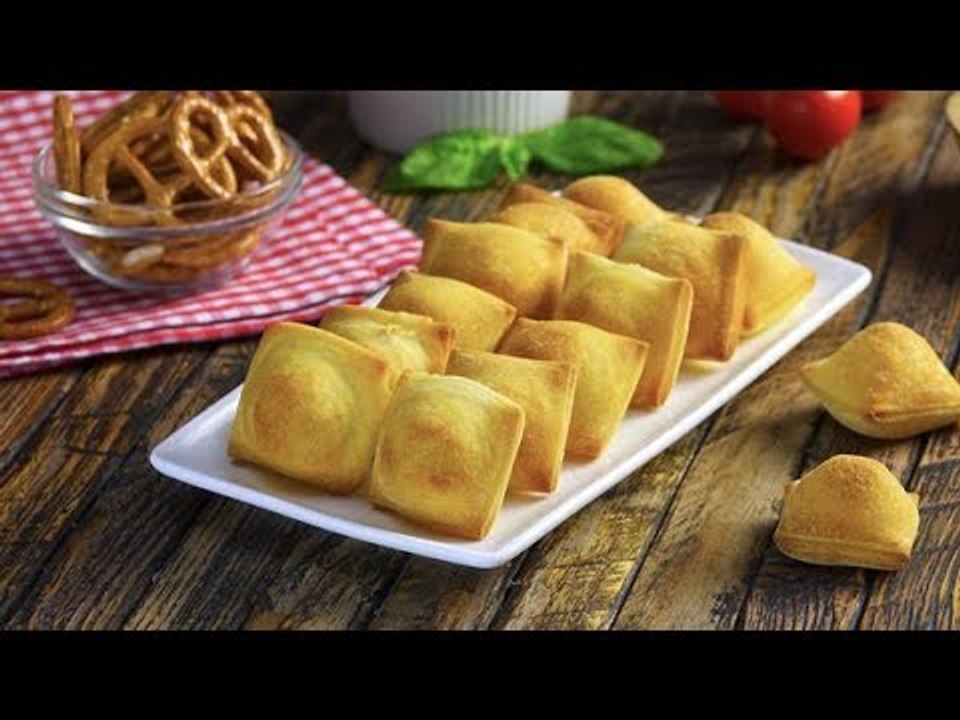 Gefüllte Pizza-Würfel lassen niemanden kalt. Klein, aber oho!