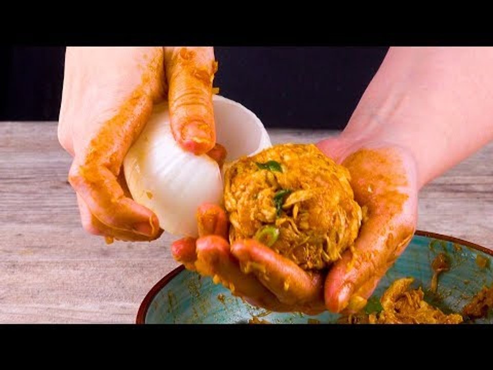 Gefüllte Zwiebel mit Hühnchen - Ofen Rezept für einen besonders herzhaften Schmaus