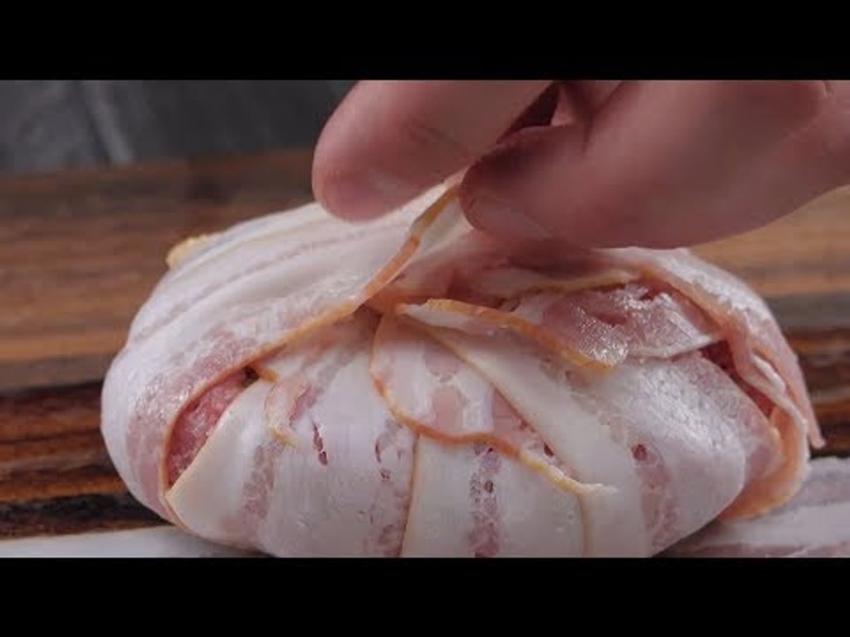 Du musst sehen, was IM Burgerbrötchen steckt, um es zu glauben!