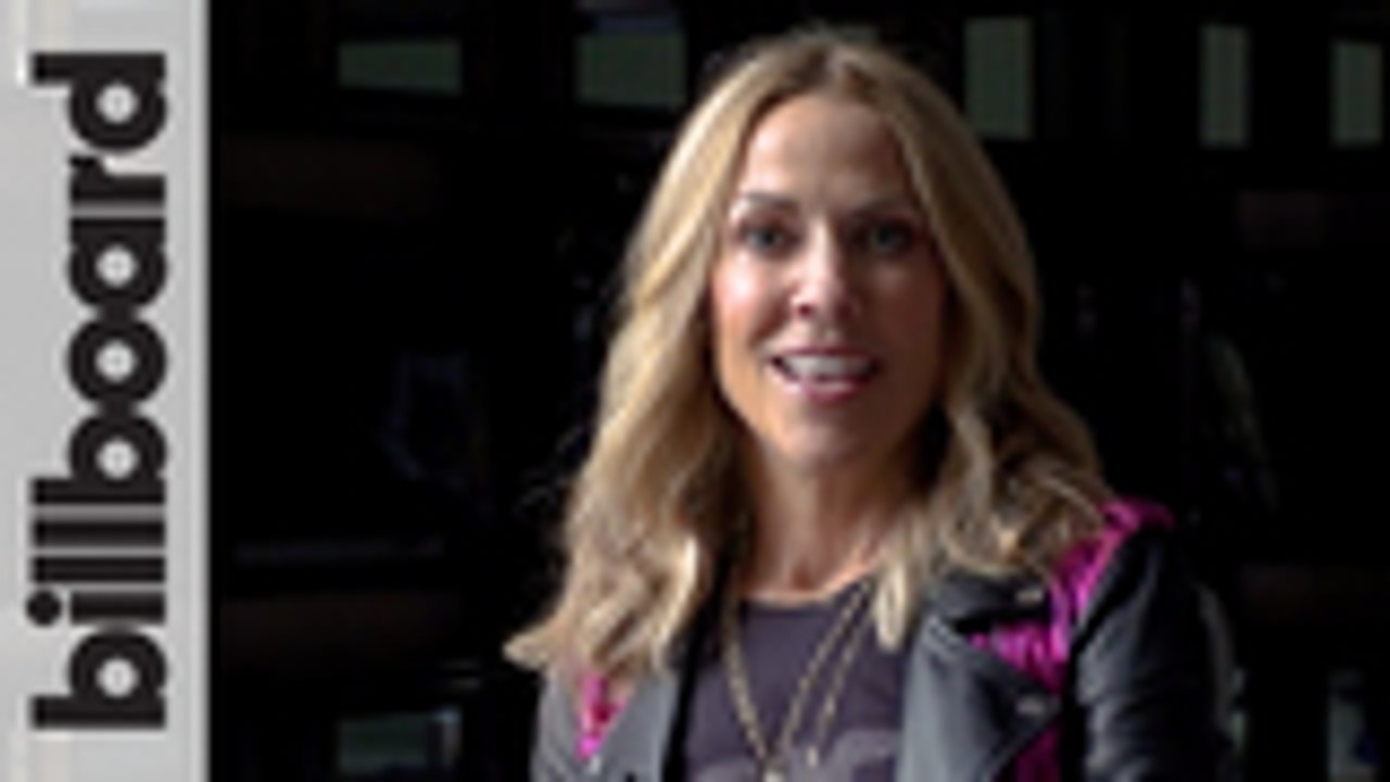 Sheryl Crow Plays 'First Best Last Worst' | Billboard