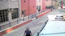 Polislerin kavgası güvenlik kamerasında