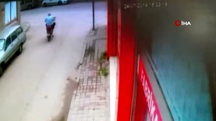 Şarjlı bisiklet ile otomobil böyle çarpıştı