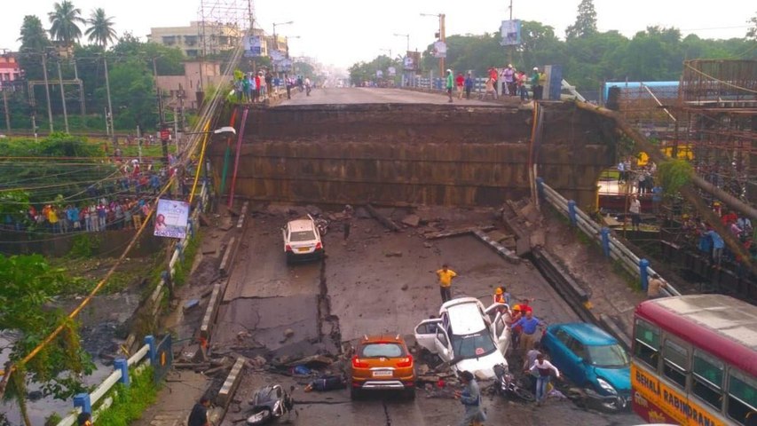 Majerhat bridge collapses in Kolkata, several feared trapped