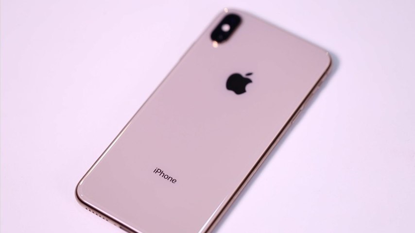Apple iPhone XS Max and price of power