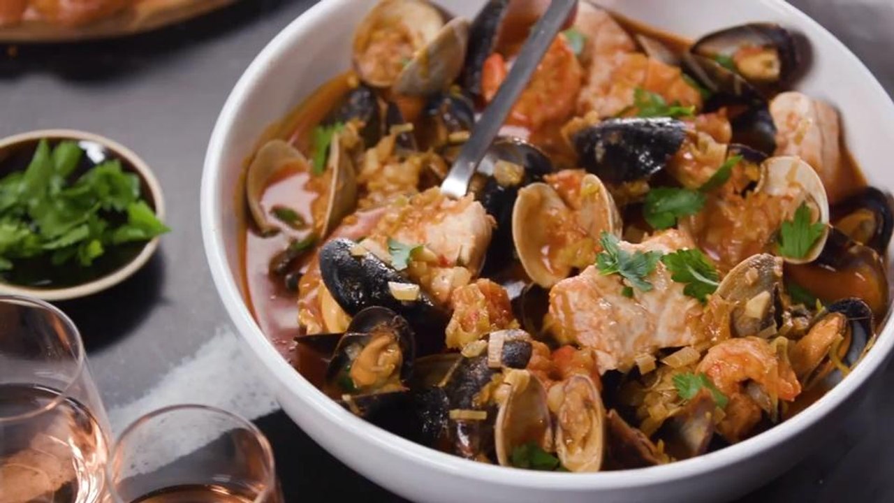 Cioppino with Mussels