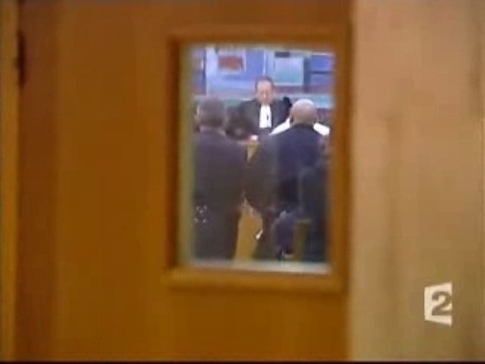 JT 20H France2 - Temoignage fliquettes cibles emeutes 2005