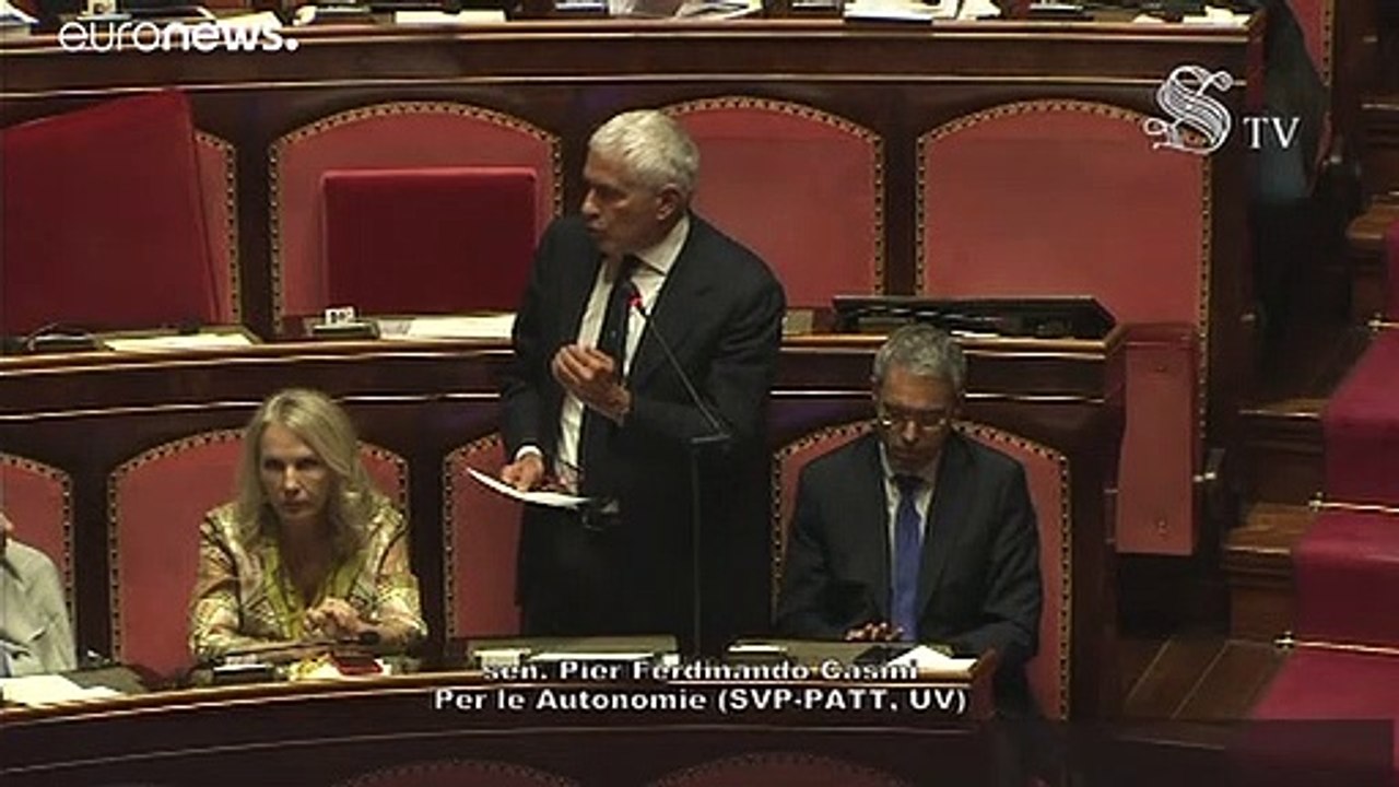 Trotz Skandals um Geld aus Russland: Conte spricht Regierungsmitgliedern Vertrauen aus