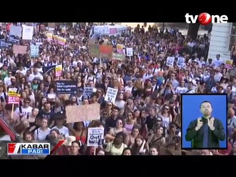 Warga London Protes Perdana Menteri Baru Inggris