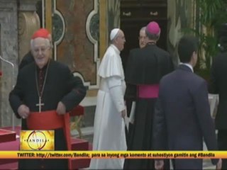 Pope Francis breaks Vatican tradition