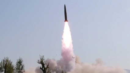 軍 "北, 미사일 430km·690km 비행...신무기 가능성" / YTN