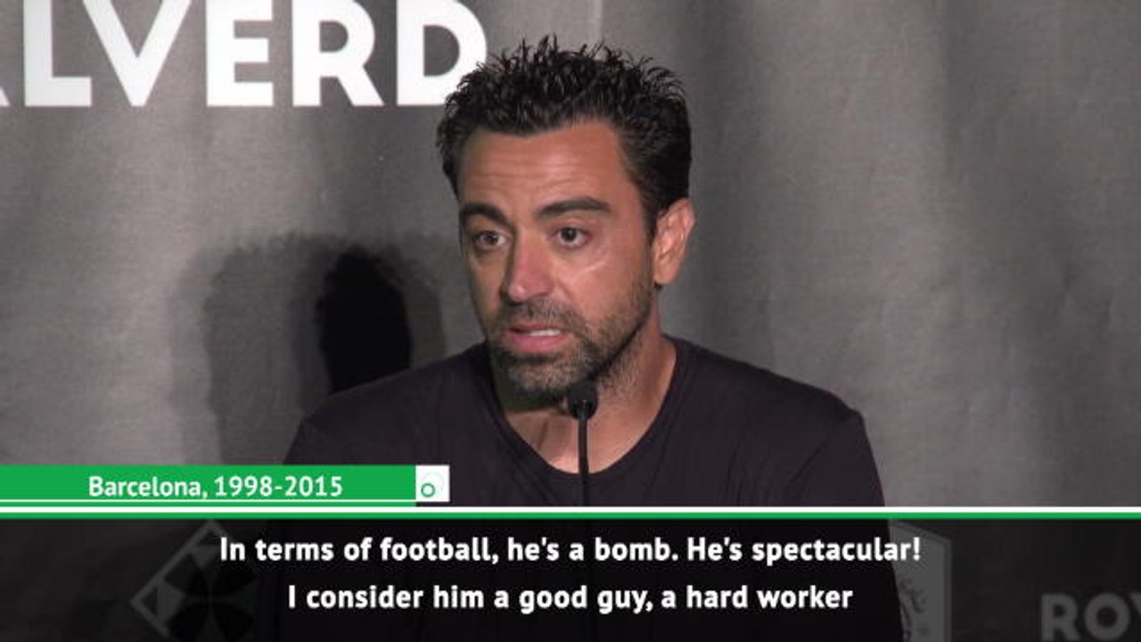 Xavi hails 'spectacular' Neymar