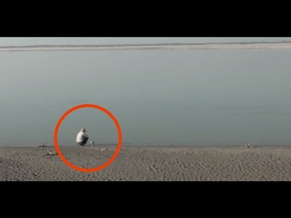 O jovem de 16 anos enterrou algo no deserto. 35 anos depois, o lugar estava irreconhecível.