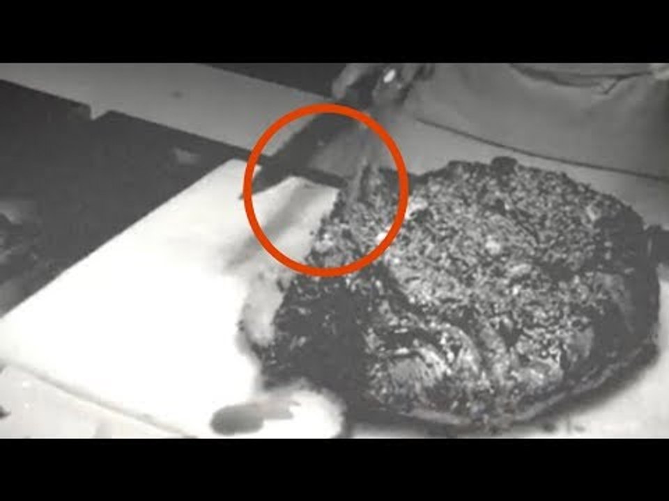 O homem comete um erro na cozinha. Décadas de…