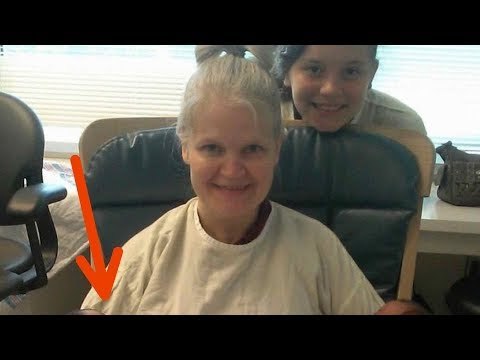 A mamãe pensa que terá trigêmeos. Mas no parto, ela…