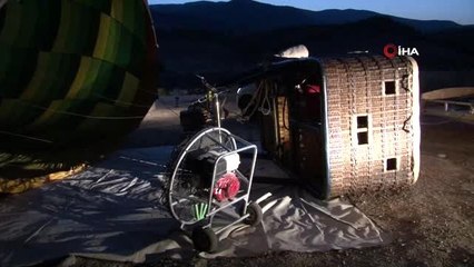 Beyaz cennet Pamukkale'yi balonlarla gün doğumu eşliğinde izliyorlar