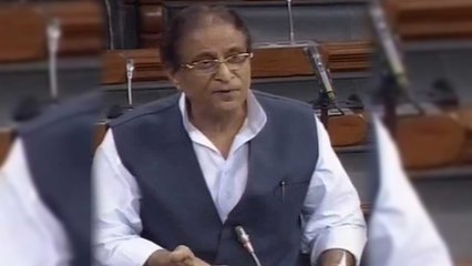 AZAM KHAN ने लोकसभा में कहा- जी चाहता है आपकी आंखों में देखता रहूं