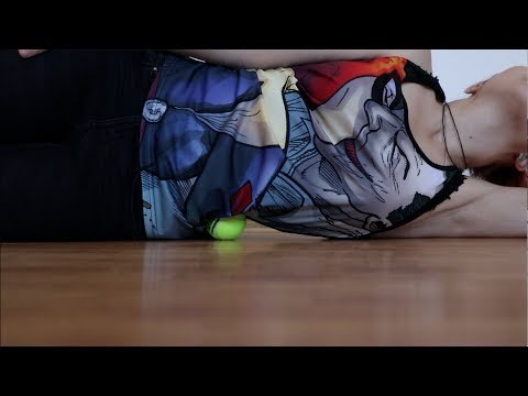 Truques com bolas de tênis para aliviar dor muscular e tensão