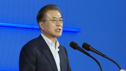 문 대통령 "할 수 있다는 자신감 확인...구미형 일자리 돌파구" / YTN