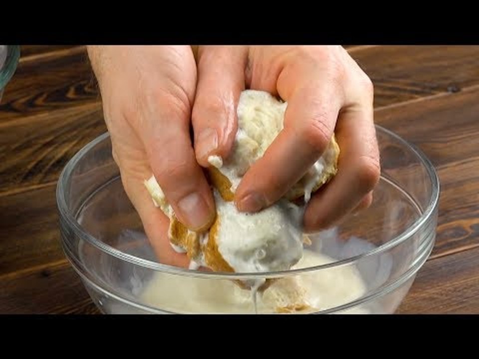 Amasse 3 fatias de pão. Você precisa ver...