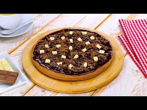 Recette : Pizza chocolat aux trois chocolat. Le plat principal arrive au dessert