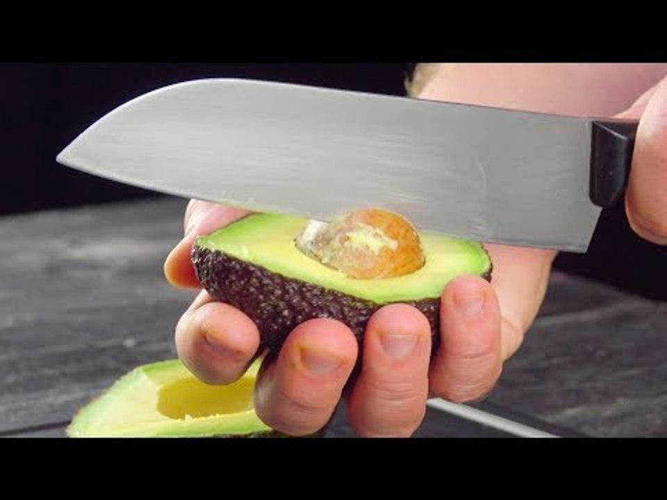 Plantez le couteau dans le noyau. Après 20 minutes au four, vos papilles seront aux anges.