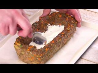 Este bolo de carne genial já vem com os aperitivos dentro dele!