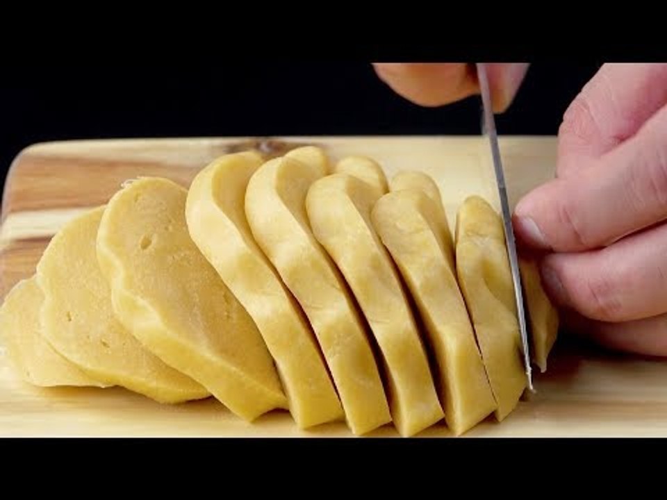 Essas 3 bolas de massa ficarão gigantescas! O recheio...