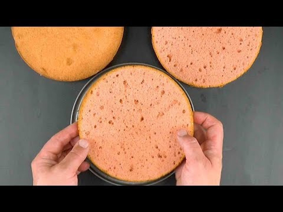 Esta sobremesa de morango vai derrubá-lo como uma avalanche!