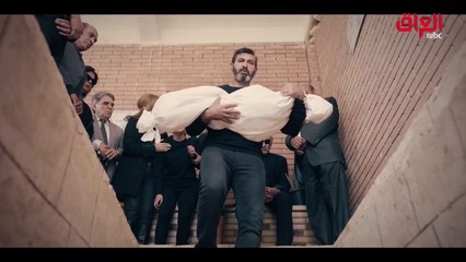 #ظل_الرئيس  بالدموع.. يحيى يحتضن نجله المتوفي ويدفنه في لقطة مؤثرة