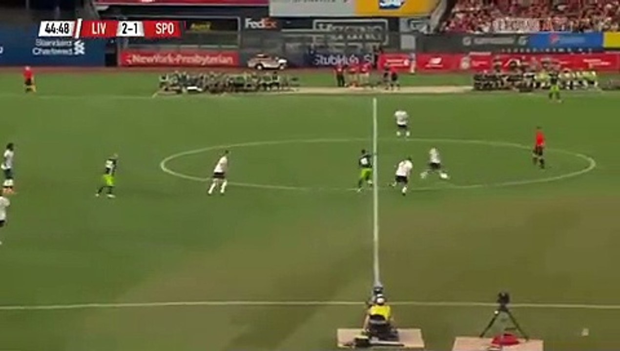 O incrível sprint e consequente corte de Bruno Fernandes que evitou o golo ao Liverpool