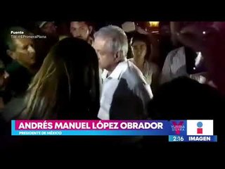 AMLO llama provocadores a personas que lo abordaron en un hotel de San Luis Potosí