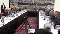 Filistin Devlet Başkanı Mahmud Abbas, İsrail ile yapılan tüm anlaşmaları askıya aldıklarını açıkladı