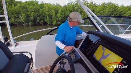 Jeanneau Leader 10.5 (2019-) Test  - By BoatTEST.com