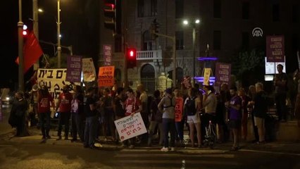 Filistinli ve İsrailli aktivistler Kudüs'te İsrail'in yıkım politikasını protesto etti
