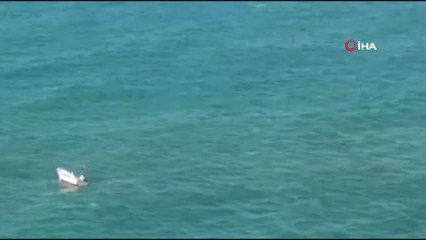 Denizde akıntıya kapılan 5 kişiden 1'i hayatını kaybetti