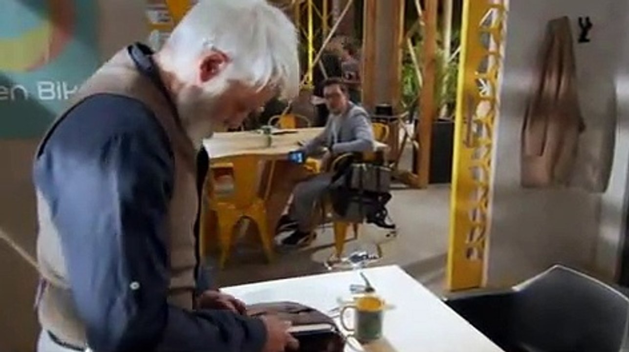 13 Amor a la Catalán_clip0