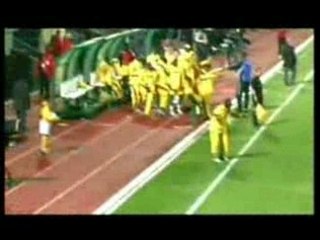 WO COUPE TONGUO by Takana Zion