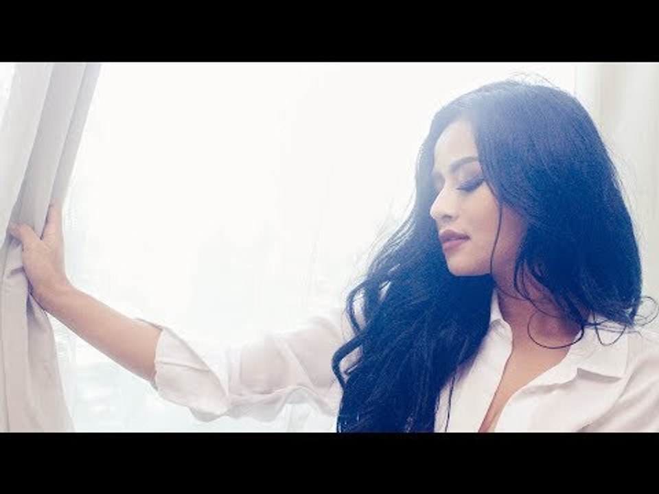 SISSY RALINE, Percaya Diri Tampil Glamour - Male Indonesia | Model Seksi Indo