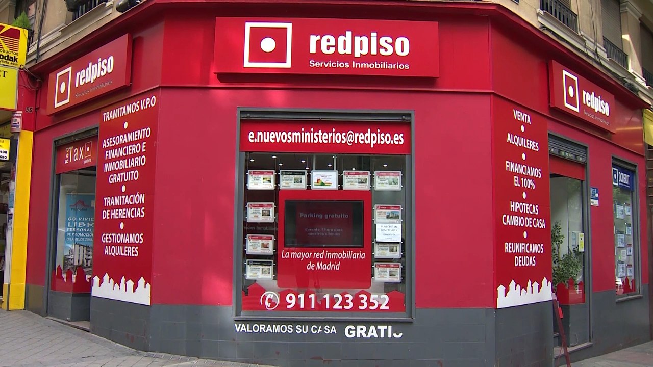 La firma de hipotecas sobre viviendas vuelve a tasas positivas