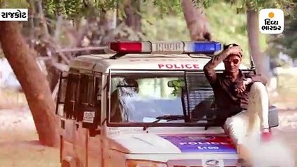 રાજકોટમાં ટીકટોકમાં વીડિયો બનાવવા માટે પોલીસની જીપનો ઉપયોગ
