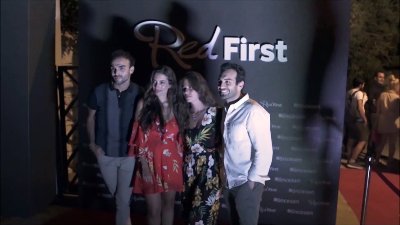 TİMUÇİN ESEN  “RED FIRST” İLE  İLK KEZ  SAHNEYE ÇIKTI